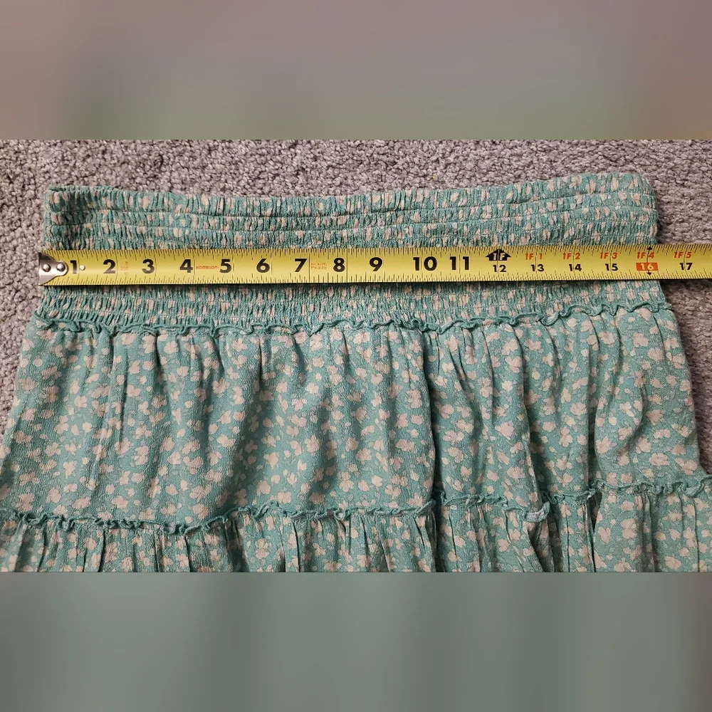 NWOT American Eagle green floral, ruffle tiered mini skirt sz. L - Picture 8 of 9